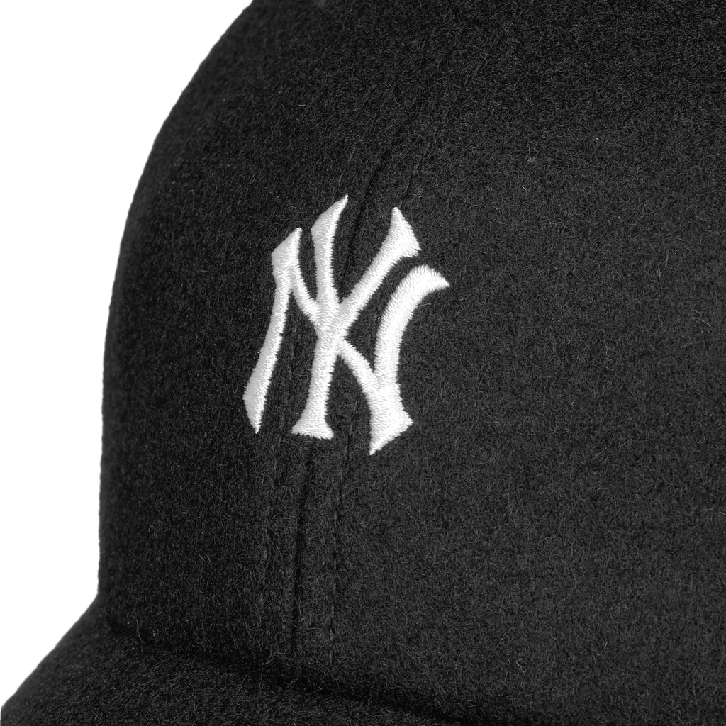 MLB NY Yankees Base Runner Cap